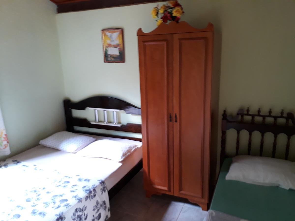 Suites Dona Ilda Pirenópolis Oda fotoğraf